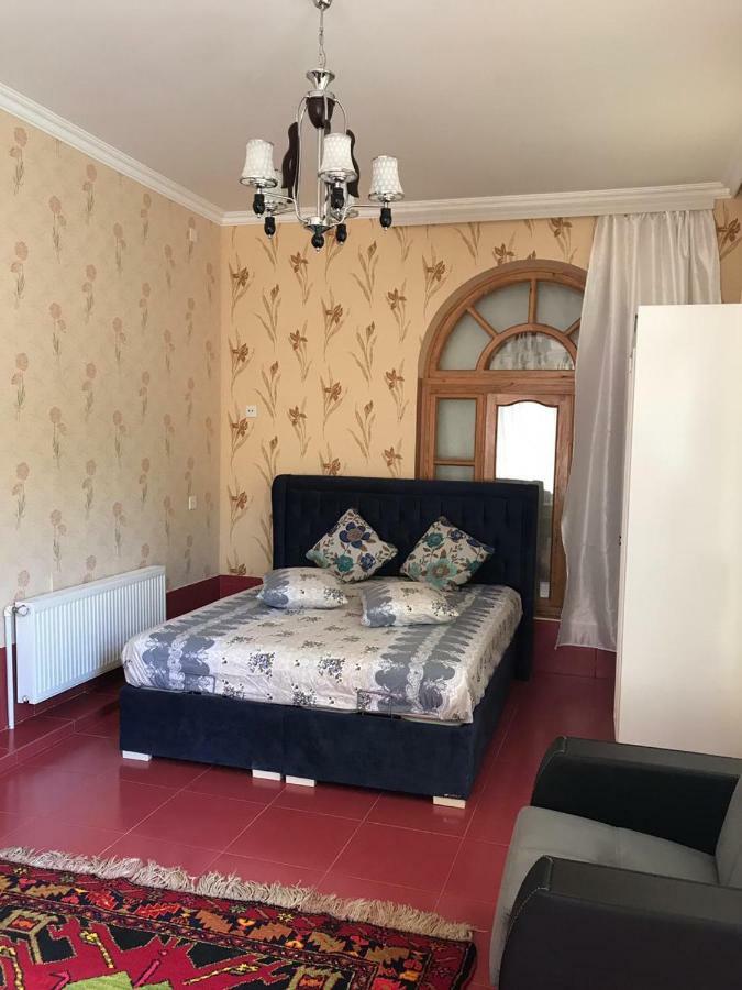 Sheki Apartments Bagian luar foto