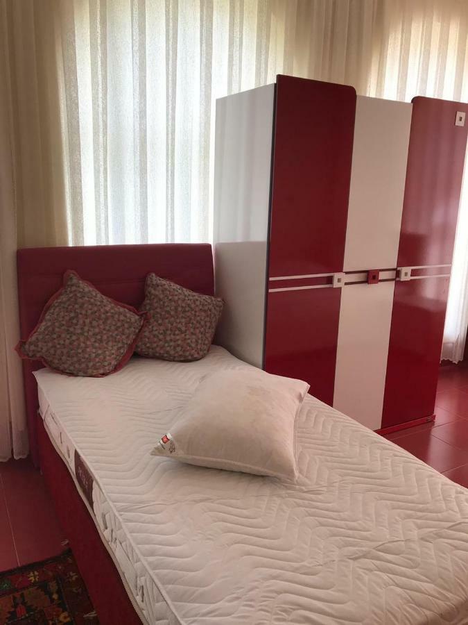Sheki Apartments Bagian luar foto