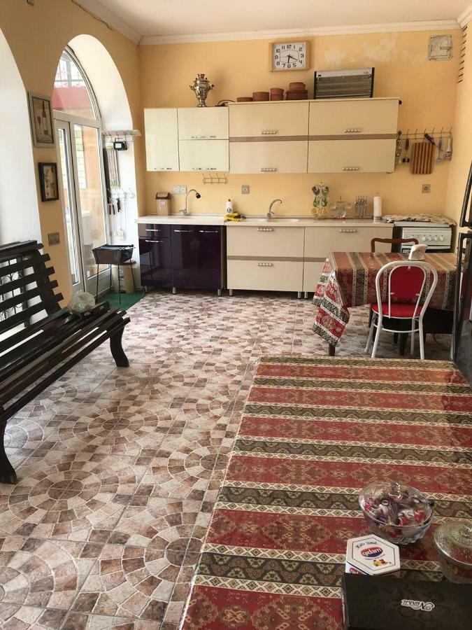 Sheki Apartments Bagian luar foto